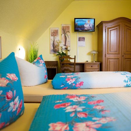 Hotel Zur Bruecke Krefeld Eksteriør billede