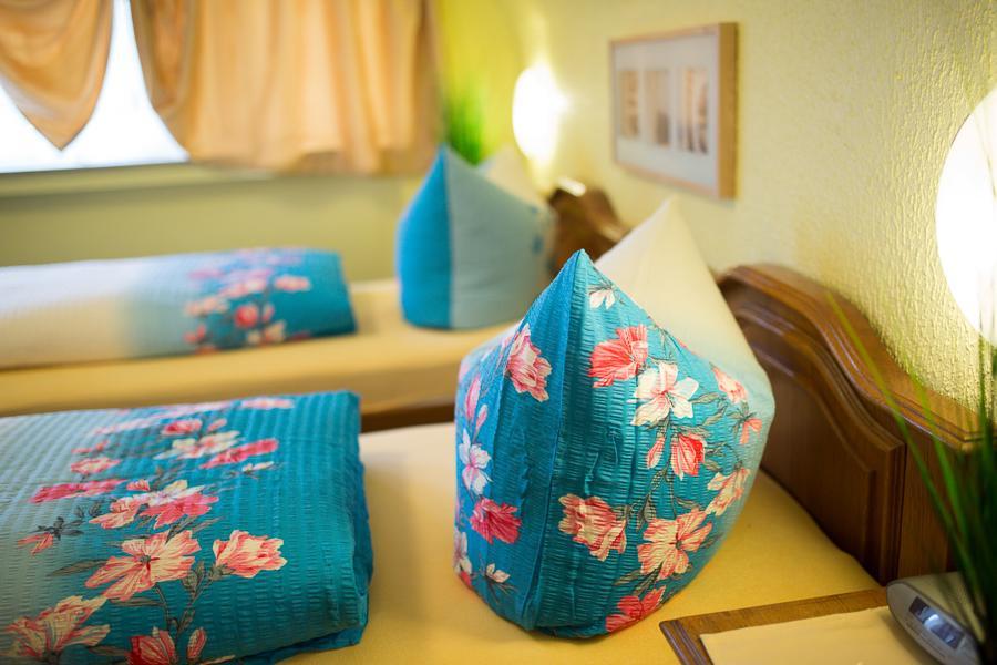 Hotel Zur Bruecke Krefeld Eksteriør billede